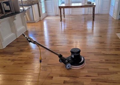 Hardwood-Floor-Cleaning-After